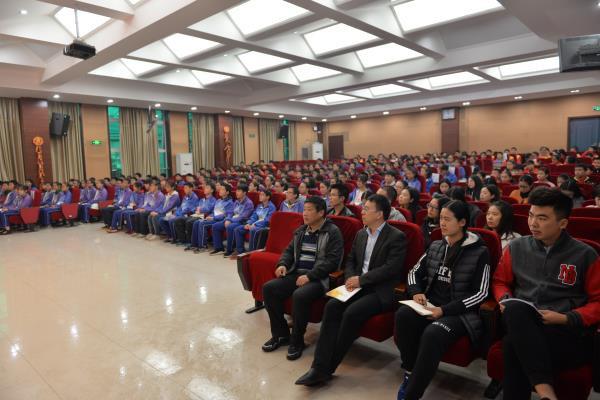 从“大成语文”走向“大成教育”