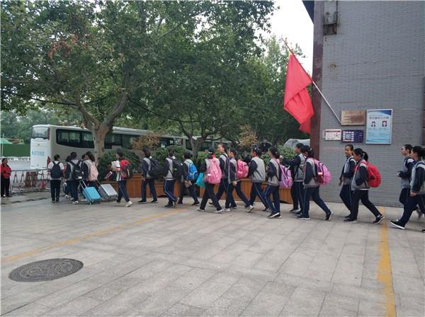 书本习知识 实践出真知