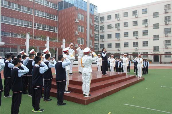 常怀感恩之心，做71中好少年