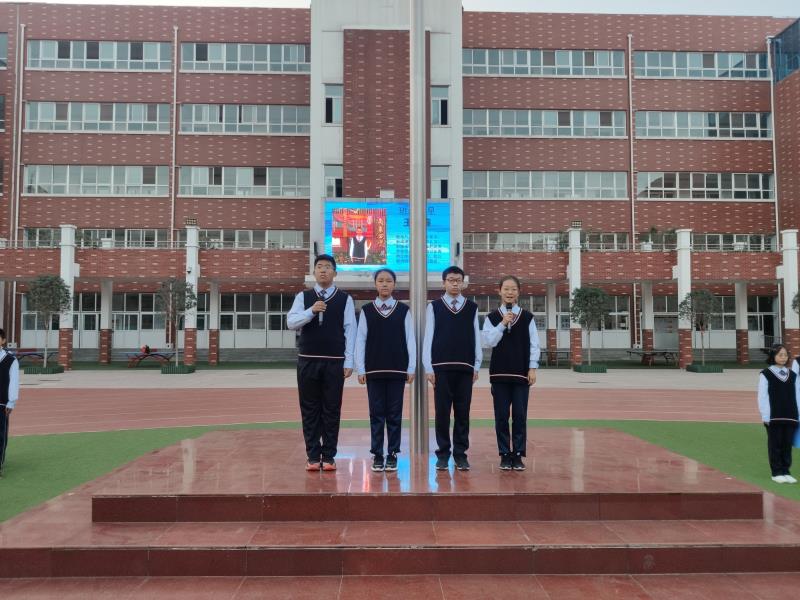 增强自我保护意识 共创平安校园