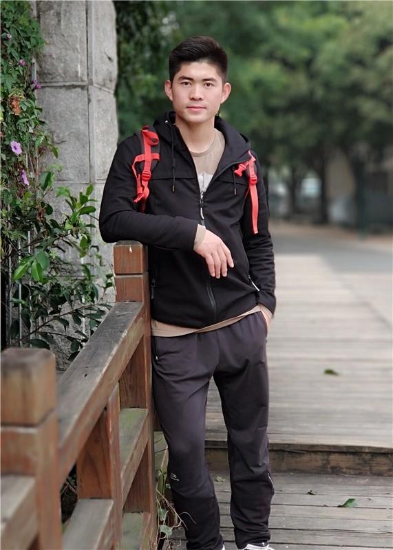 【教师风采】九年级博雅教师——樊冬冬