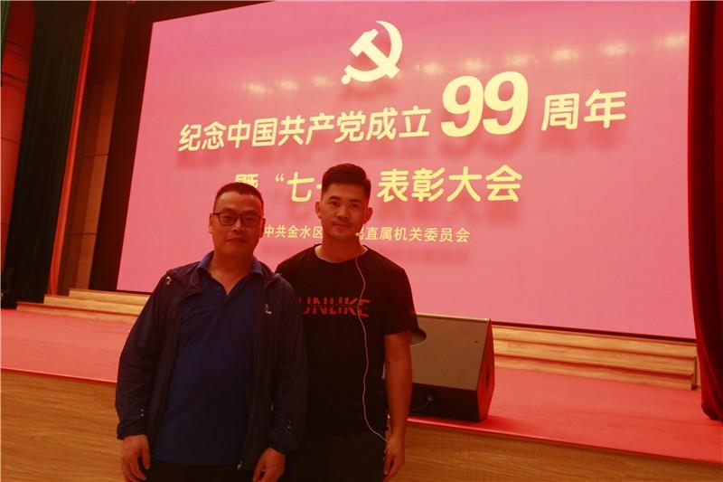 【71时讯】《担当》 舞台剧台前幕后的故事