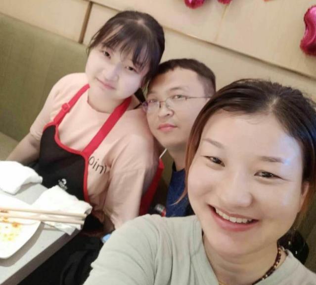 【家榜样】我与孩子共成长——2021届六班学生蒋瑶家长