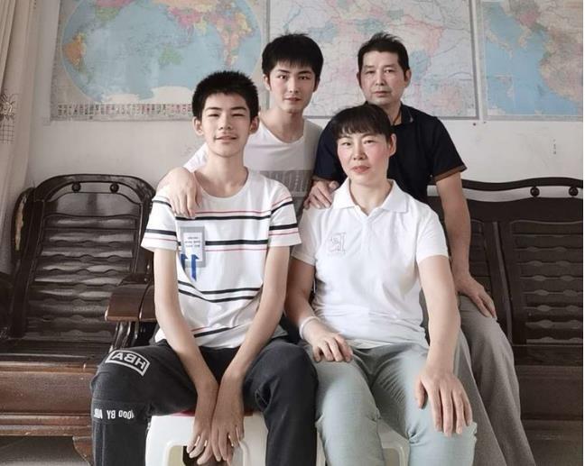【家榜样】我与孩子共成长——2021届九班学生卢景仁家长