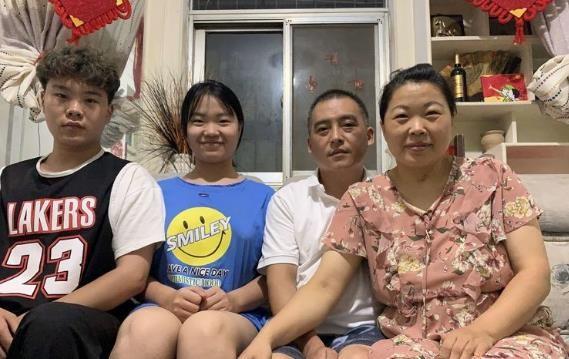 【家榜样】我与孩子共成长——2022届九班学生李梦瑶家长