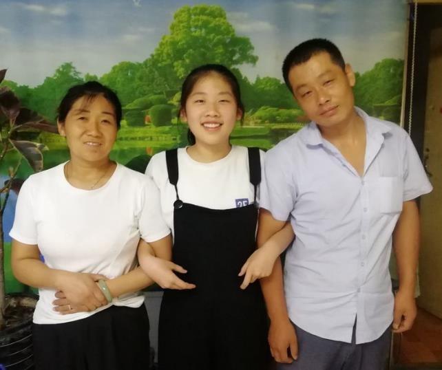 【家榜样】我与孩子共成长——2022届十班学生徐婧琳家长