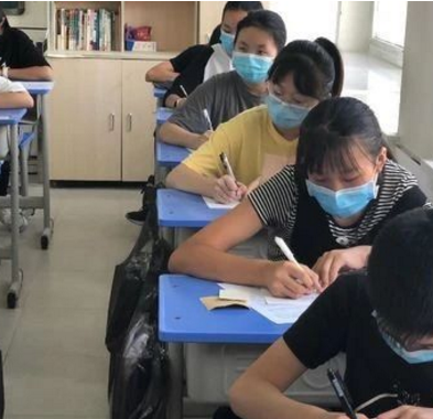 【多样课程】青葱岁月 携手同行——七年级九班