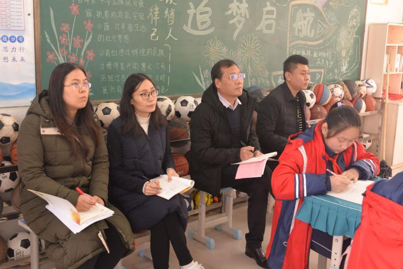 【71时讯】凝聚教研合力   助力教学提质