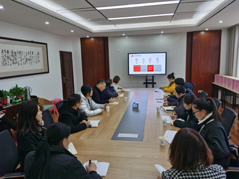 【71时讯】郑州市教育局对金水区郑州市第七十一中学体育工作进行督导评估
