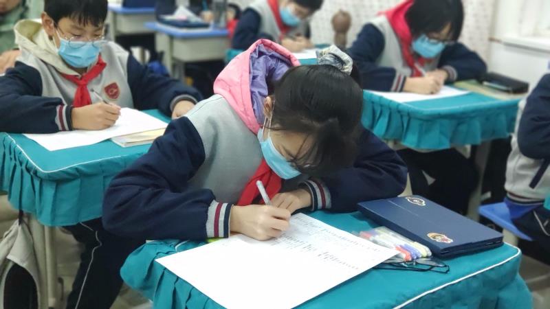 【71时讯】厚积薄发勇争先  英语闯关展风采