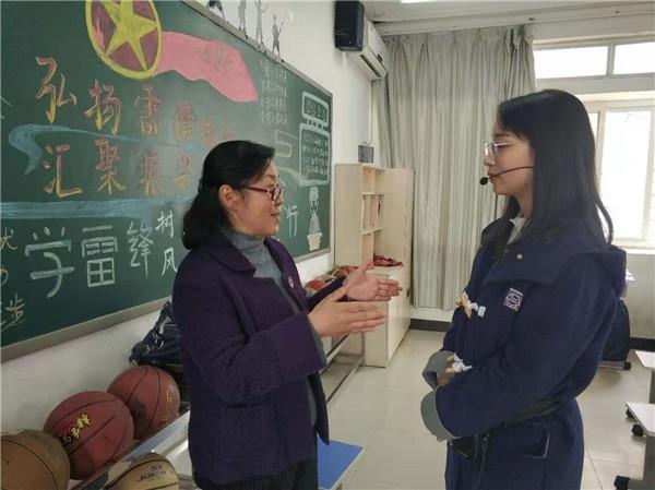 【71时讯】责任督学进校园  落实防控保平安