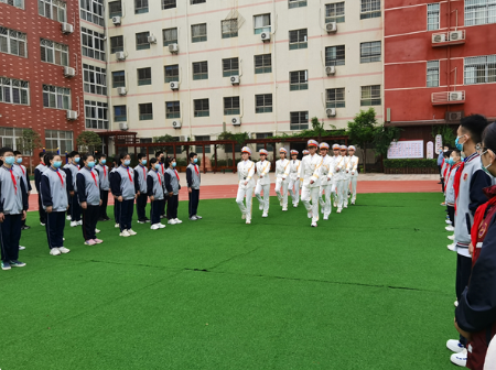 【71时讯】梦想起航，奋力拼搏