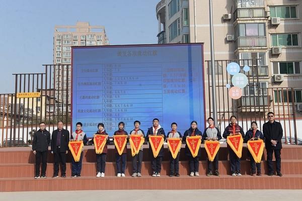 【71时讯】弘扬雷锋精神 砥砺奋斗青春