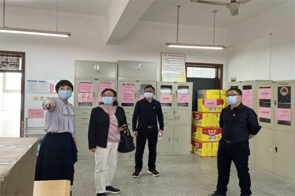 【71时讯】责任督学进校园 检查指导促提升