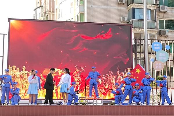 【71时讯】颂爱国情 展报国志 2024届七年级5月系列主题活动——深度学习 剧演故事