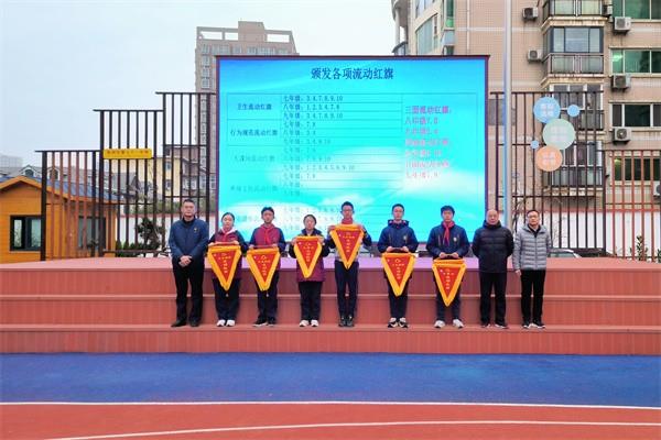 【71时讯】加强法制观念 健康安全成长
