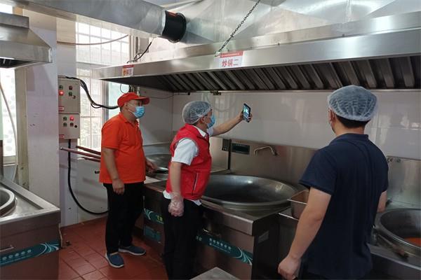 【71时讯】严把食品安全 护航舌尖健康