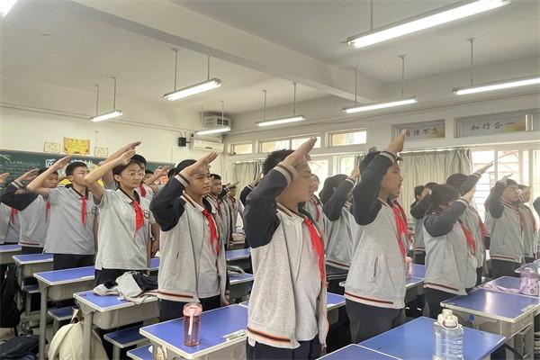 【71时讯】无悔青春 不负韶华 请党放心 强国有我